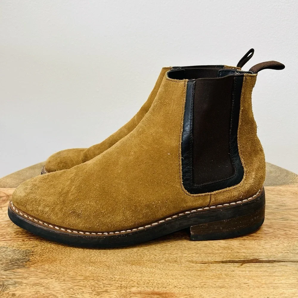 Thursday Boot Co. Men's Duke Chelsea Boot in Honey Suede Size 8.5